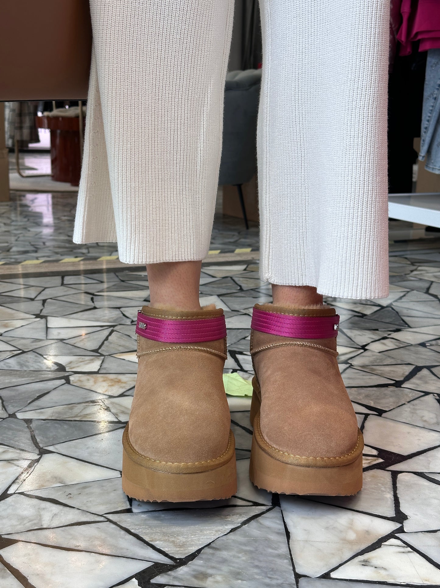 JANE 03 UGG - SHOES - COGNAC