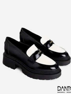 MOCASSINO GUESS