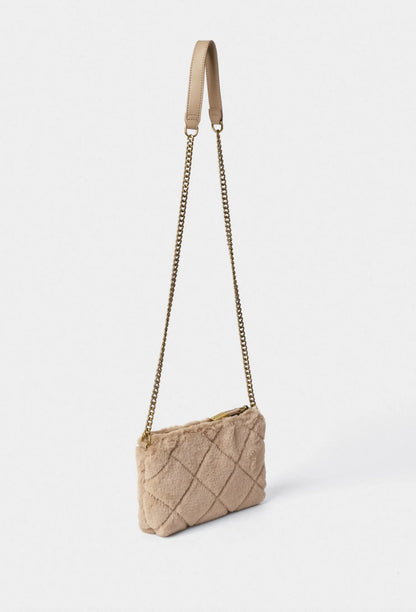 GAELLE TRACOLLINA PELLICCI