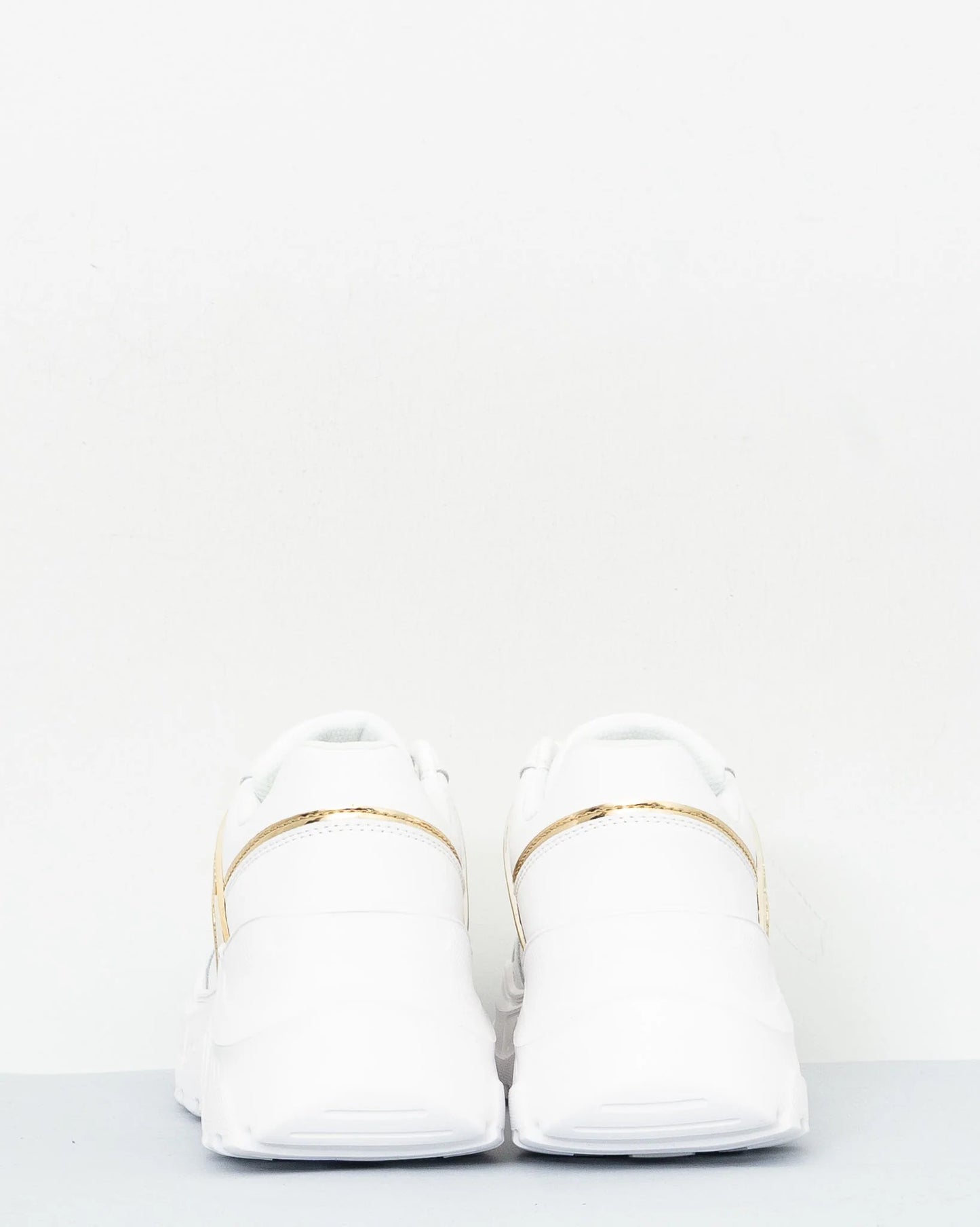 FONDO CASPER SCARPA