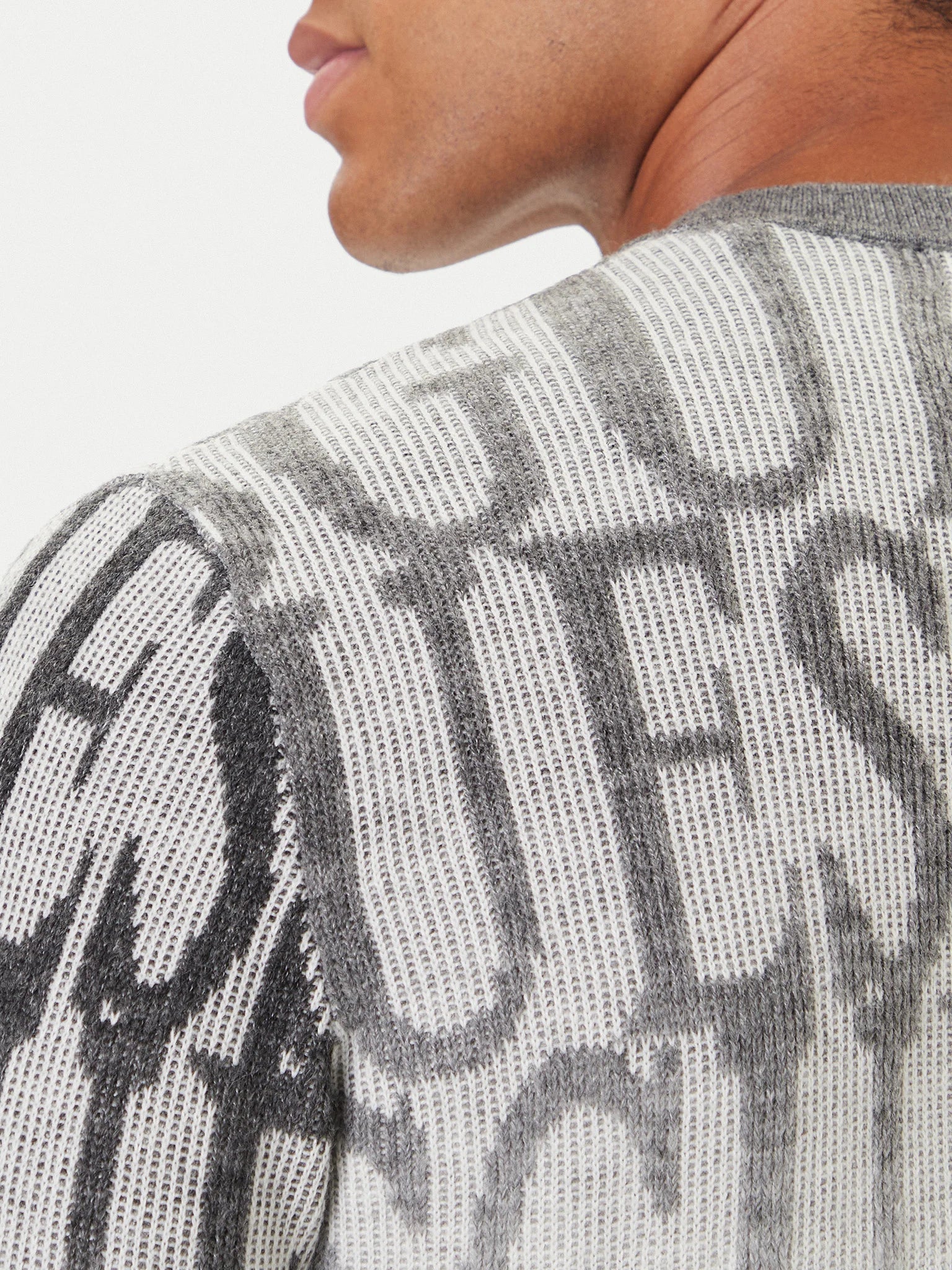 FELPA GUESS - Dantoni Shop